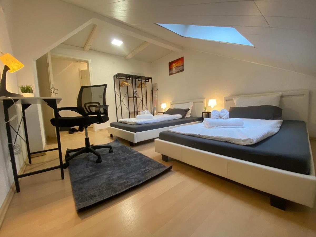 Deluxe Business Mit Netflix Premium & Parkplatz, Zentral Zu Audi & Schwarz Gruppe With 2 Bedrooms Apartment Bad Friedrichshall