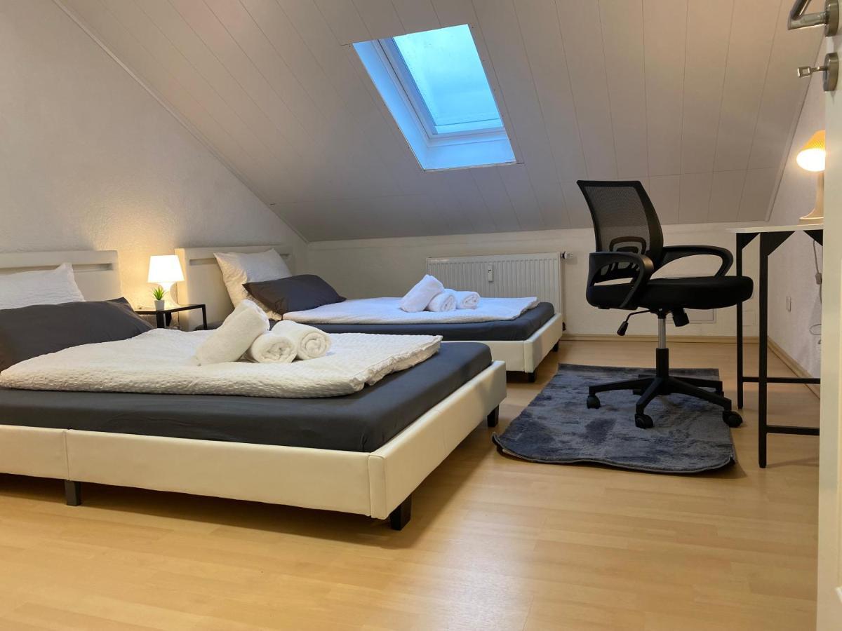 Apartment Deluxe Business Mit Netflix Premium & Parkplatz, Zentral Zu Audi & Schwarz Gruppe With 2 Bedrooms *