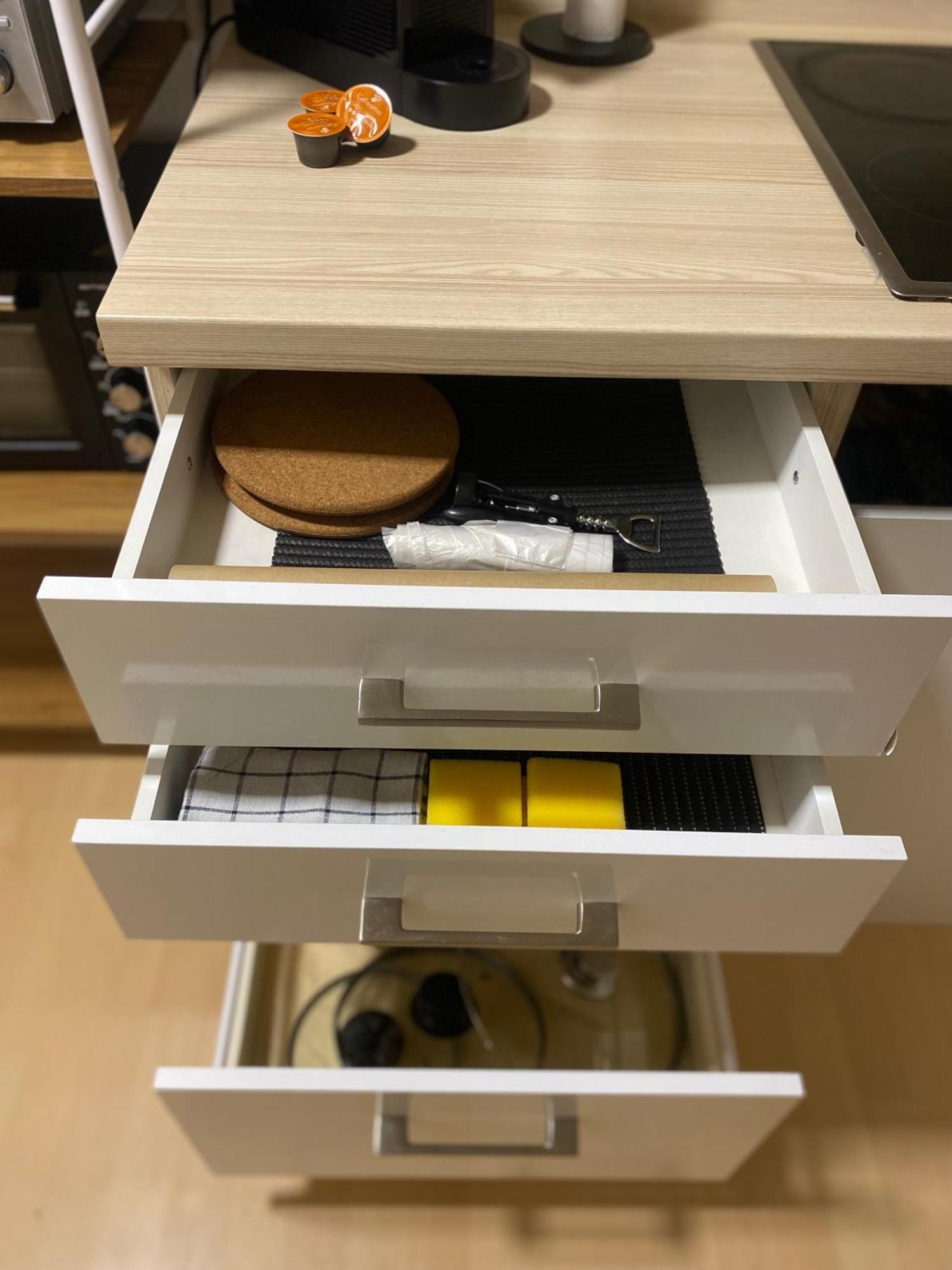 Apartment Deluxe Business Mit Netflix Premium & Parkplatz, Zentral Zu Audi & Schwarz Gruppe With 2 Bedrooms Bad Friedrichshall