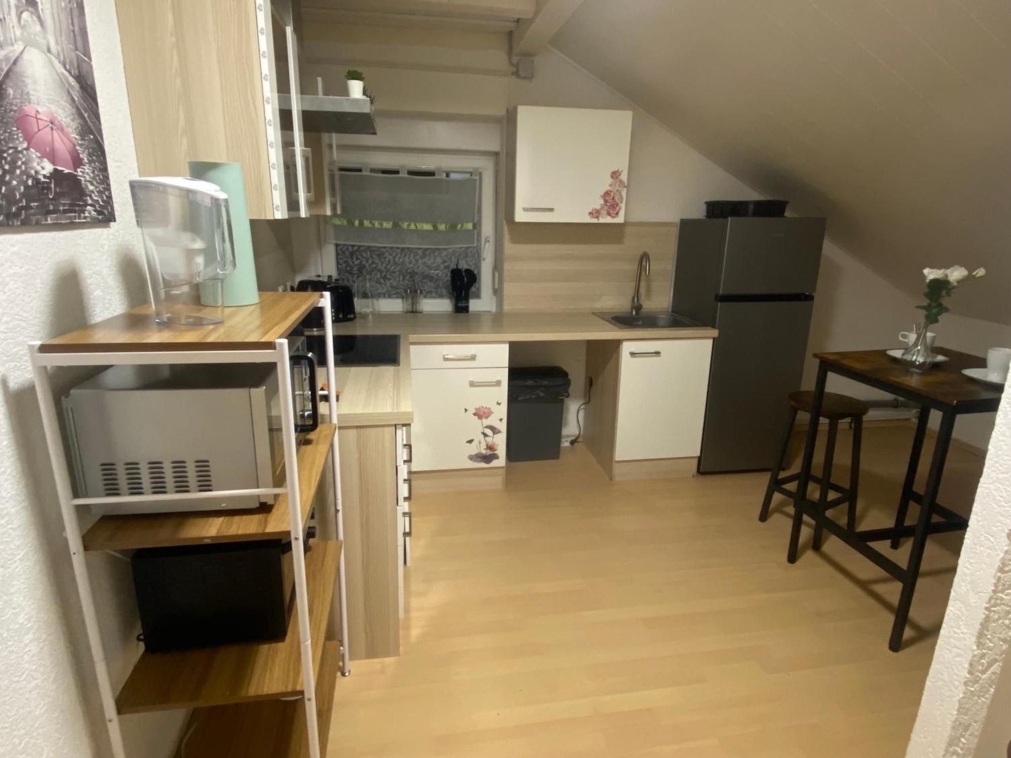 Apartment Deluxe Business Mit Netflix Premium & Parkplatz, Zentral Zu Audi & Schwarz Gruppe With 2 Bedrooms *